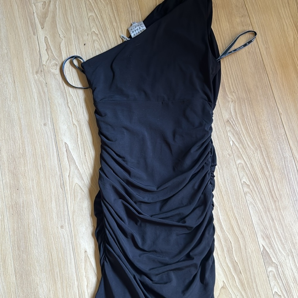 Herve Leger One Shoulder Dress - Picture 5 of 6